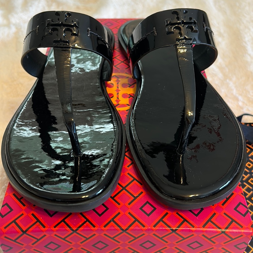 NWT Black Patent Leather 8.5 Tory Burch Mini Everly Sandal NEVER WORN